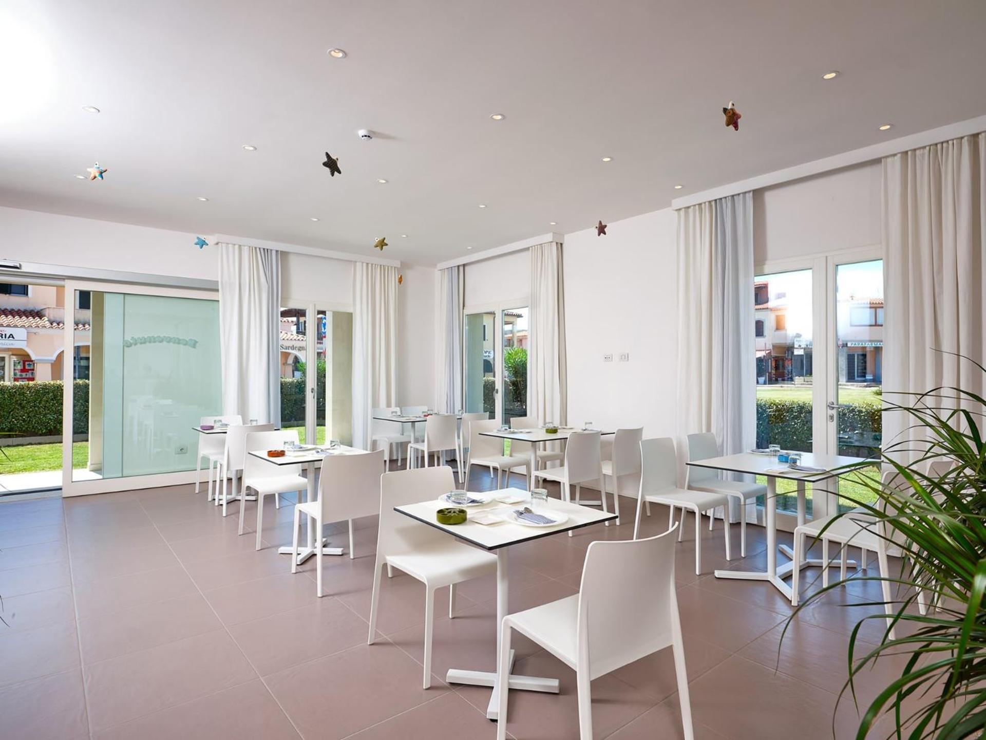 Felix - Porto San Paolo 4* Loiri Porto San Paolo